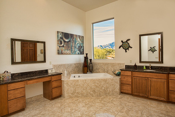 upstairs 1st Bedroom Bathroom