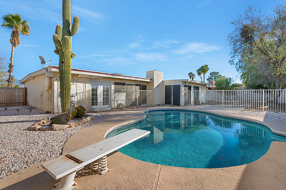 1221 N Avenida Jeanine Tucson, AZ 85715 (35)