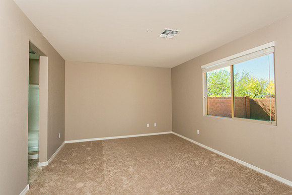Master/bedroom 1