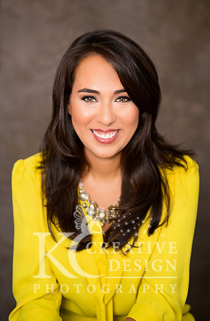 Mari Bon Professional Business Portrait
