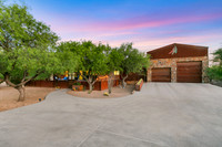 2205 N Woods Place Tucson, AZ 85749
