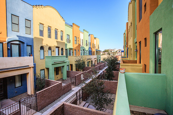 Tucson  River Walk town-home