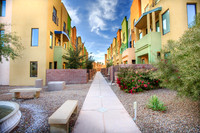 Tucson  River Walk town-home