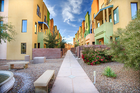 Tucson  River Walk town-home