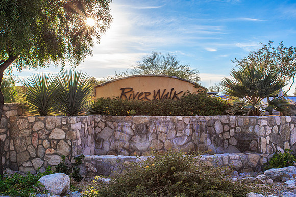 Tucson  River Walk town-home