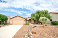 945 N Glen Canyon Ct, Green Valley, AZ 85614