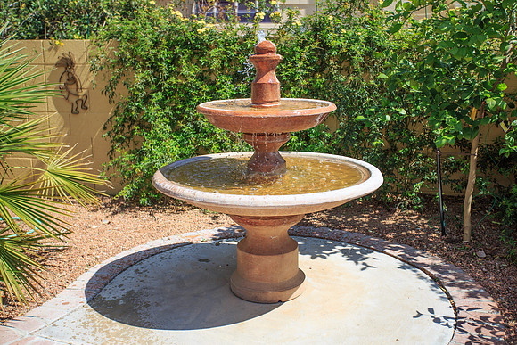 38425 S Apache Peak