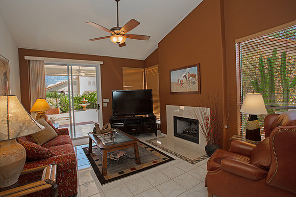 38425 S Apache Peak
