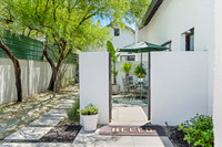 Vacation Rental  Home  627 N 6th Ave, Tucson, AZ 85705
