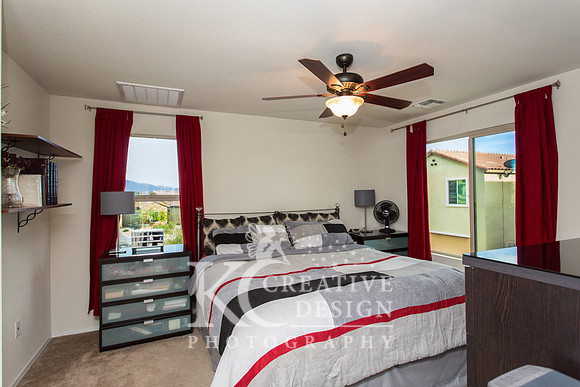 Master/1st bedroom