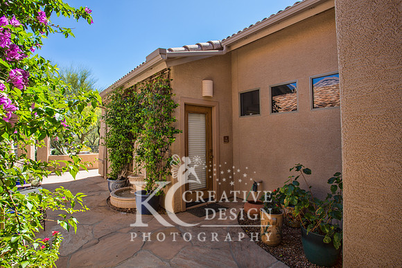 Front to the casita