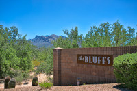 8839 N Mesquite Bluffs Pl, Tucson, AZ 85742