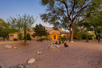1223 W Saddlehorn Dr, Oro Valley, AZ 85704