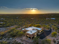 Drone shots for 5120 N Silver Dr, Tucson, AZ 85749
