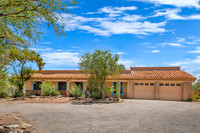 9440 E Bidahochi Dr Tucson, AZ 85749