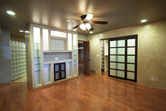 Martha Briggs' listing 901 W Las Lomitas