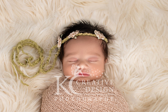 Tucson Newborn Photography by KC Creative Design
