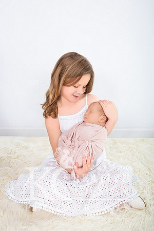 Tucson Newborn Photography by KC Creative Design