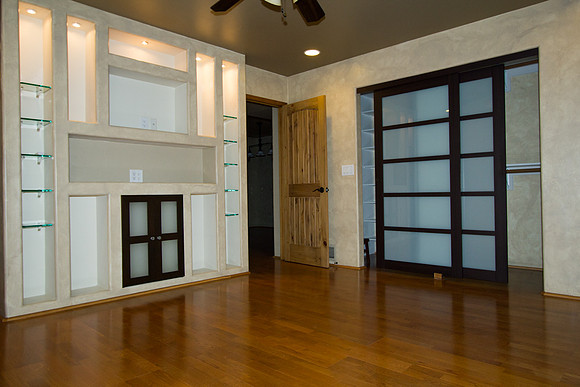 Martha Briggs' listing 901 W Las Lomitas