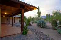 Martha Briggs' listing 901 W Las Lomitas
