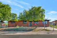 3820 E Concord Stravenue Tucson, AZ 85706