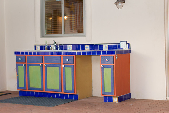 Martha Briggs' listing 901 W Las Lomitas