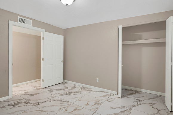 1221 N Avenida Jeanine Tucson, AZ 85715 (17)