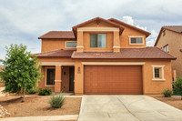 581 W Camino Curvitas
