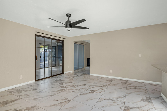 1221 N Avenida Jeanine Tucson, AZ 85715 (24)